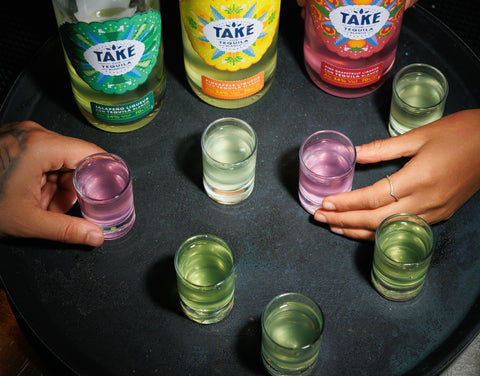 10 Easy Shot Recipes for Parties