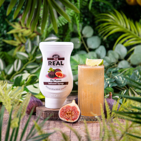 Reál fig puree infused syrup, next to a cocktail made with the syrup. 