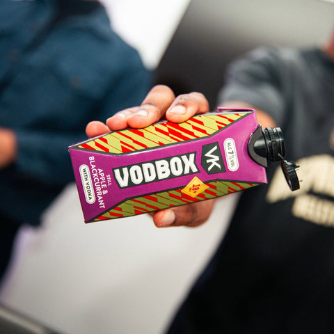 VK Vodbox Apple & Blackcurrant