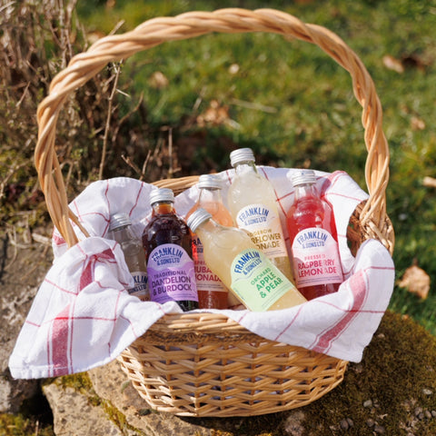 FS mixed drinks in picnic basket 